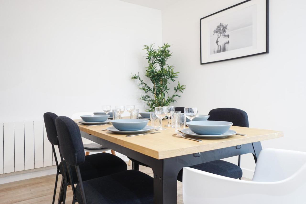Spacious Apartment Near The Champs De Mars París Exterior foto